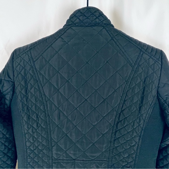 Weatherproof Quilted Jacket – Stay Warm in Style - Picture 2 of 10